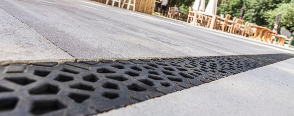 Voronoi Grating installed in a public space